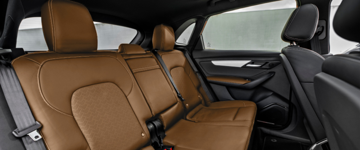 VinFast VF8
