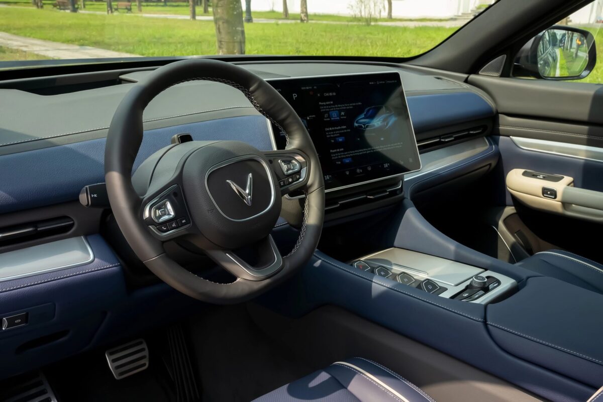 VinFast VF9
